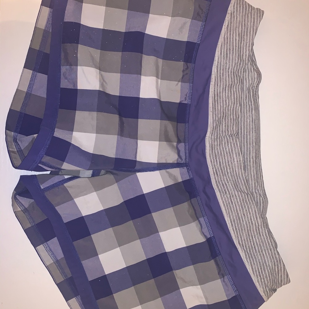 lululemon shorts size 12